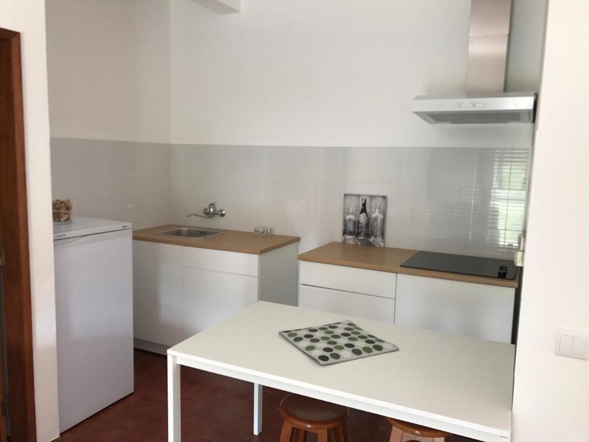 Europa Apart Bed & Breakfast Кастанейра де Пера Екстериор снимка