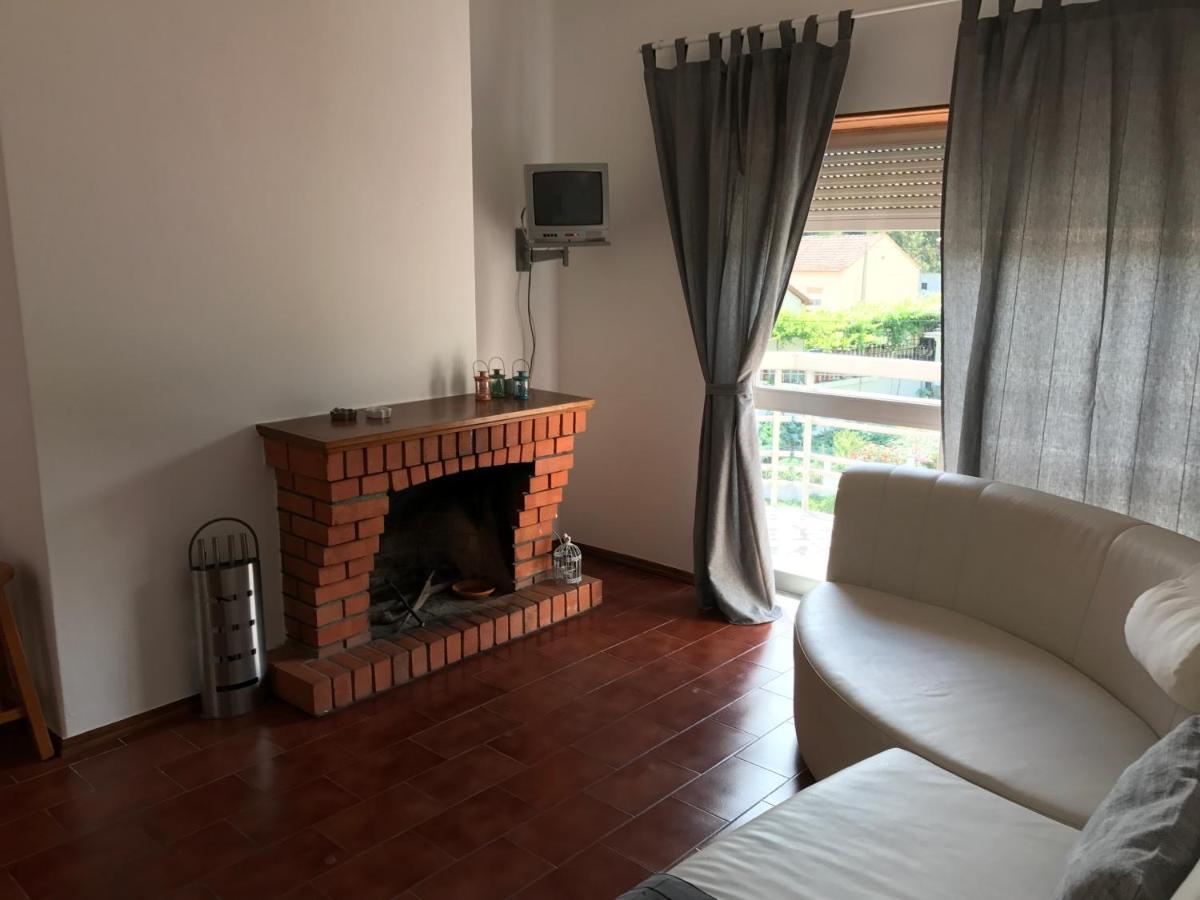 Europa Apart Bed & Breakfast Кастанейра де Пера Екстериор снимка